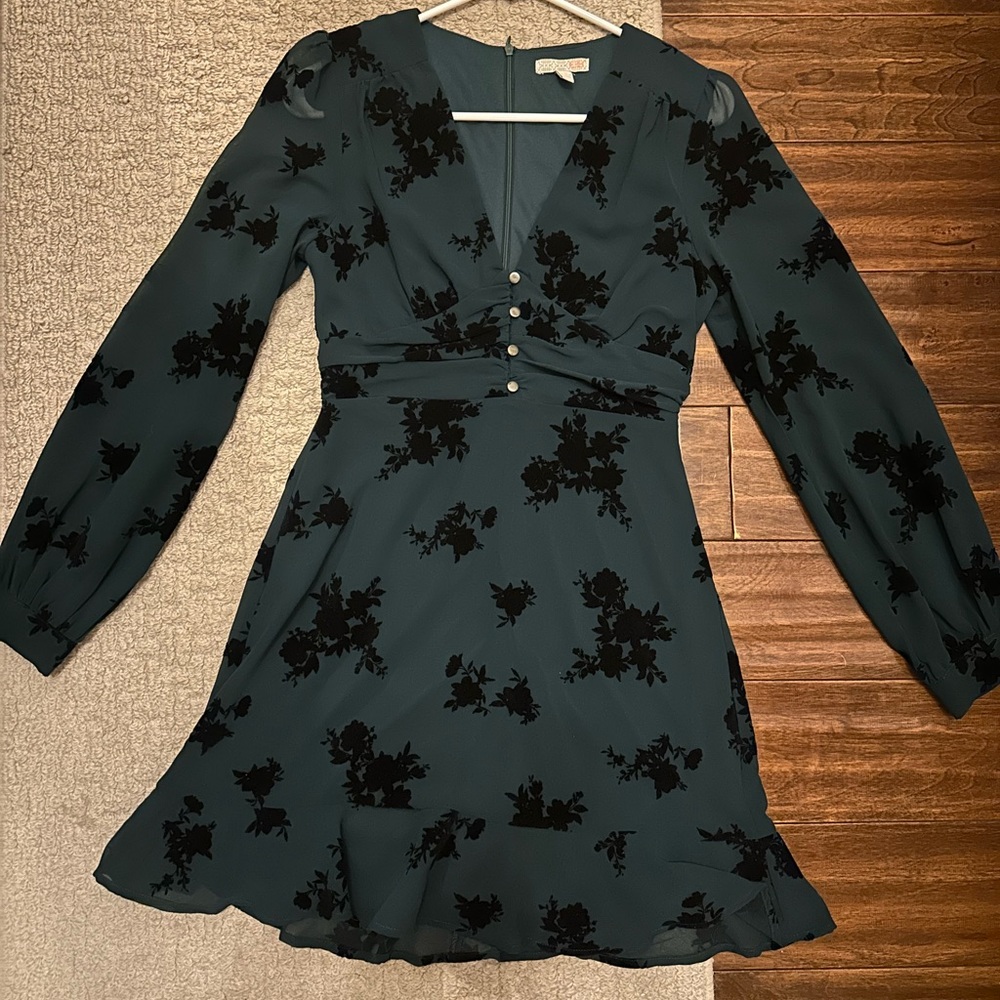 NEW Gianni Bini Emerald Dress